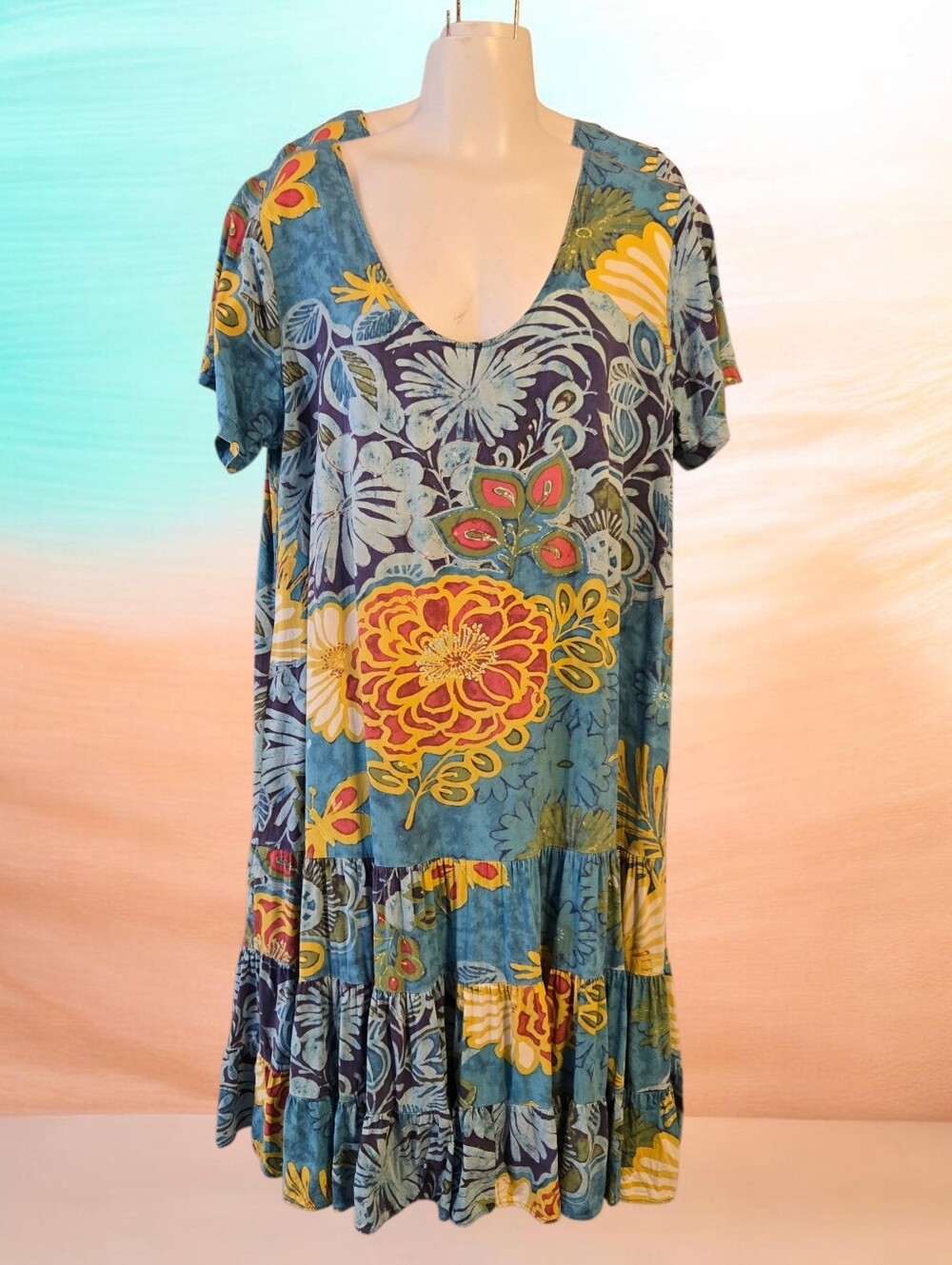 Jamsโ World Hawaiian Resort Floral Tiered Dress Size XL